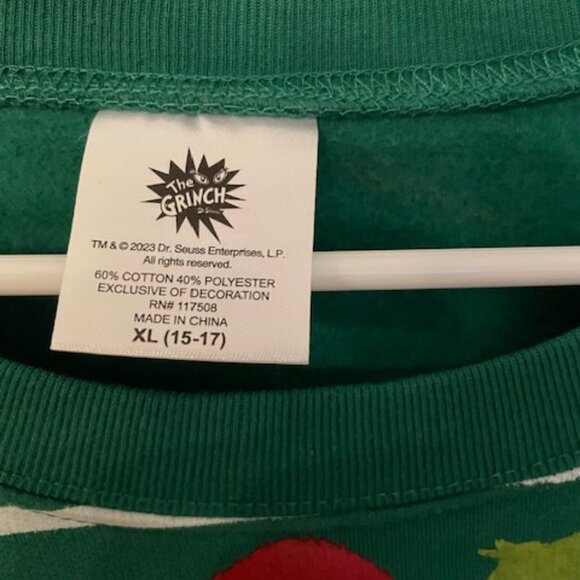 Festive Grinch-themed Christmas sweater w/holiday design XL (15-17) w/lights - Picture 2 of 3